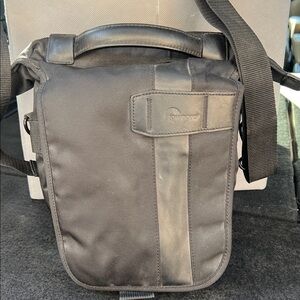 Lowepro Classified 140 AW Camera Bag Black Shoulder Strap & Handle